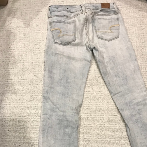 American Eagle Jeans - Picture 2 of 3